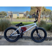 Fly Savanna Custom Build
