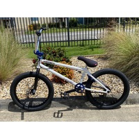 *Hyper Lunatic Custom Bike